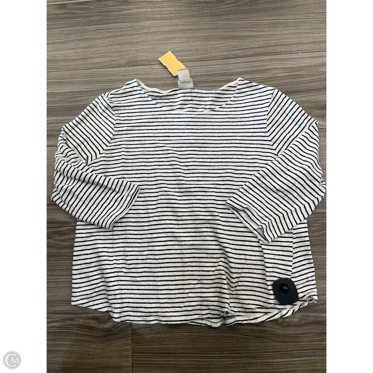 Top 3/4 Sleeve By Chicos In Striped Pattern, Size: S