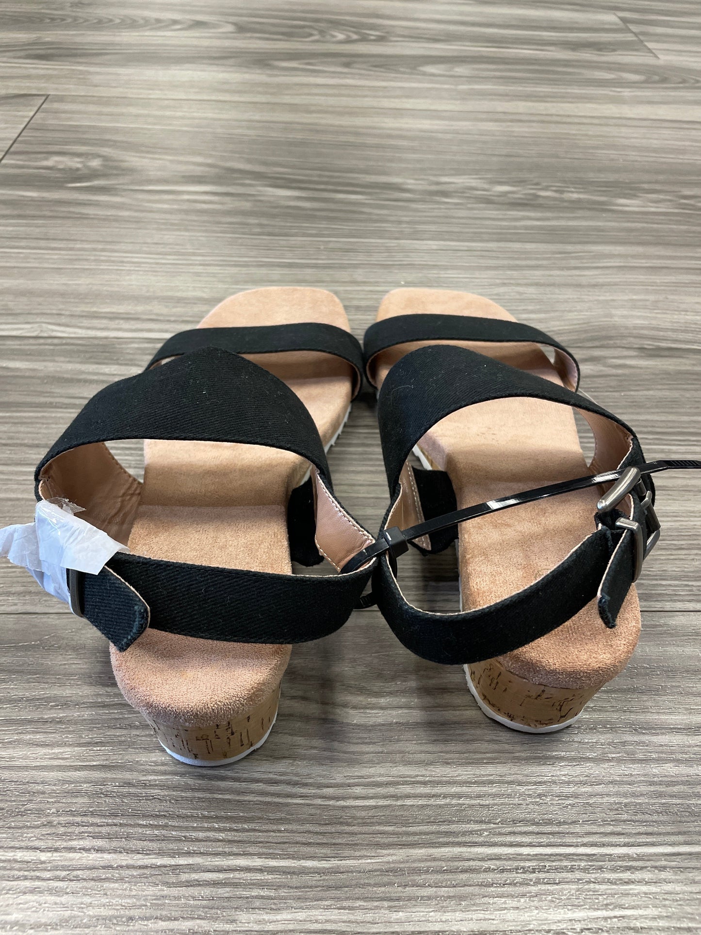 Sandals Heels Wedge By Clothes Mentor  Size: 8.5