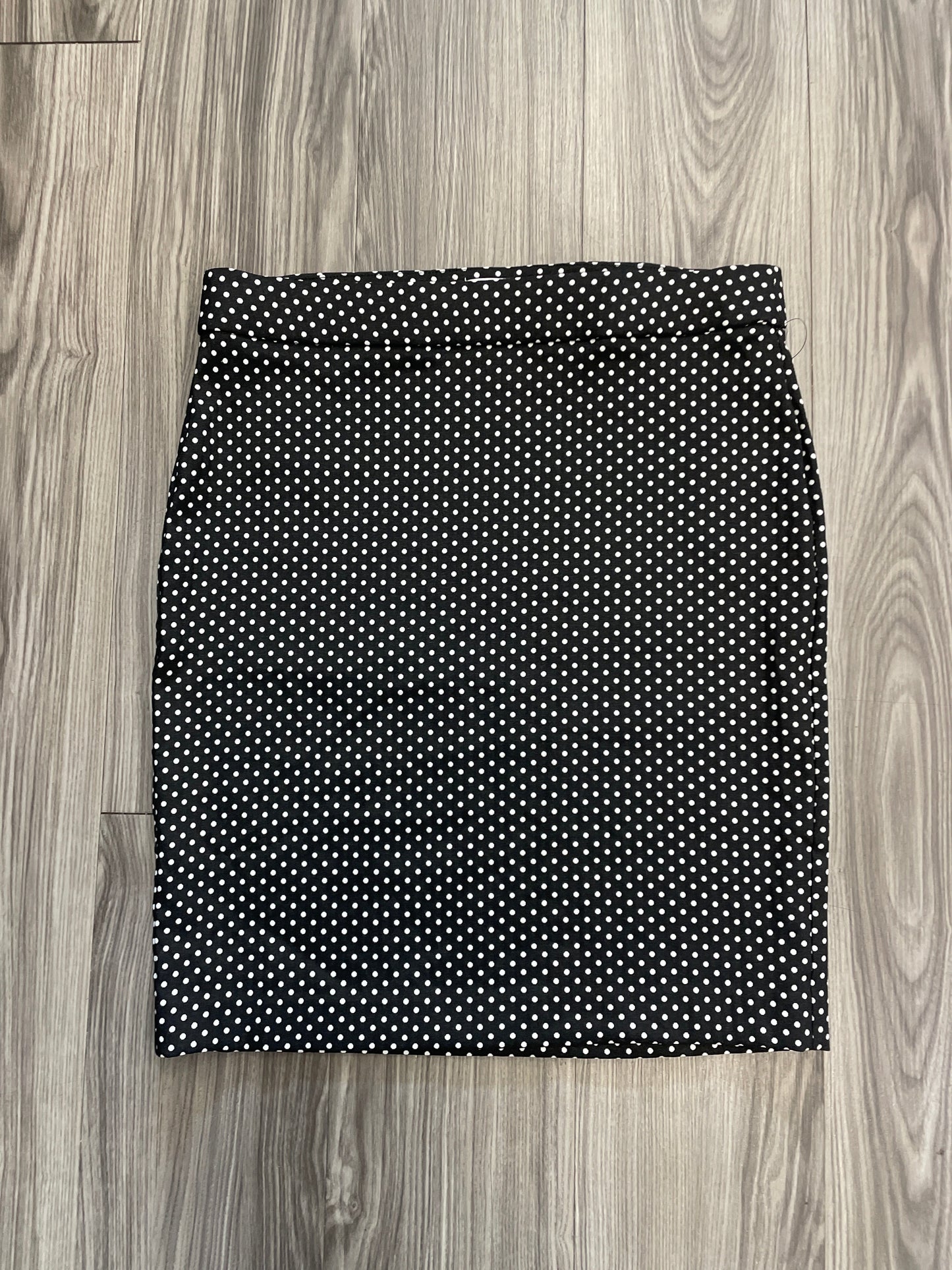 Skirt Midi By Elle  Size: L