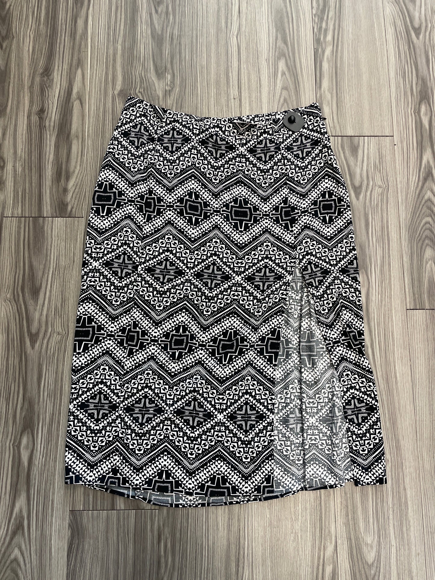 Skirt Maxi By Express  Size: Xl
