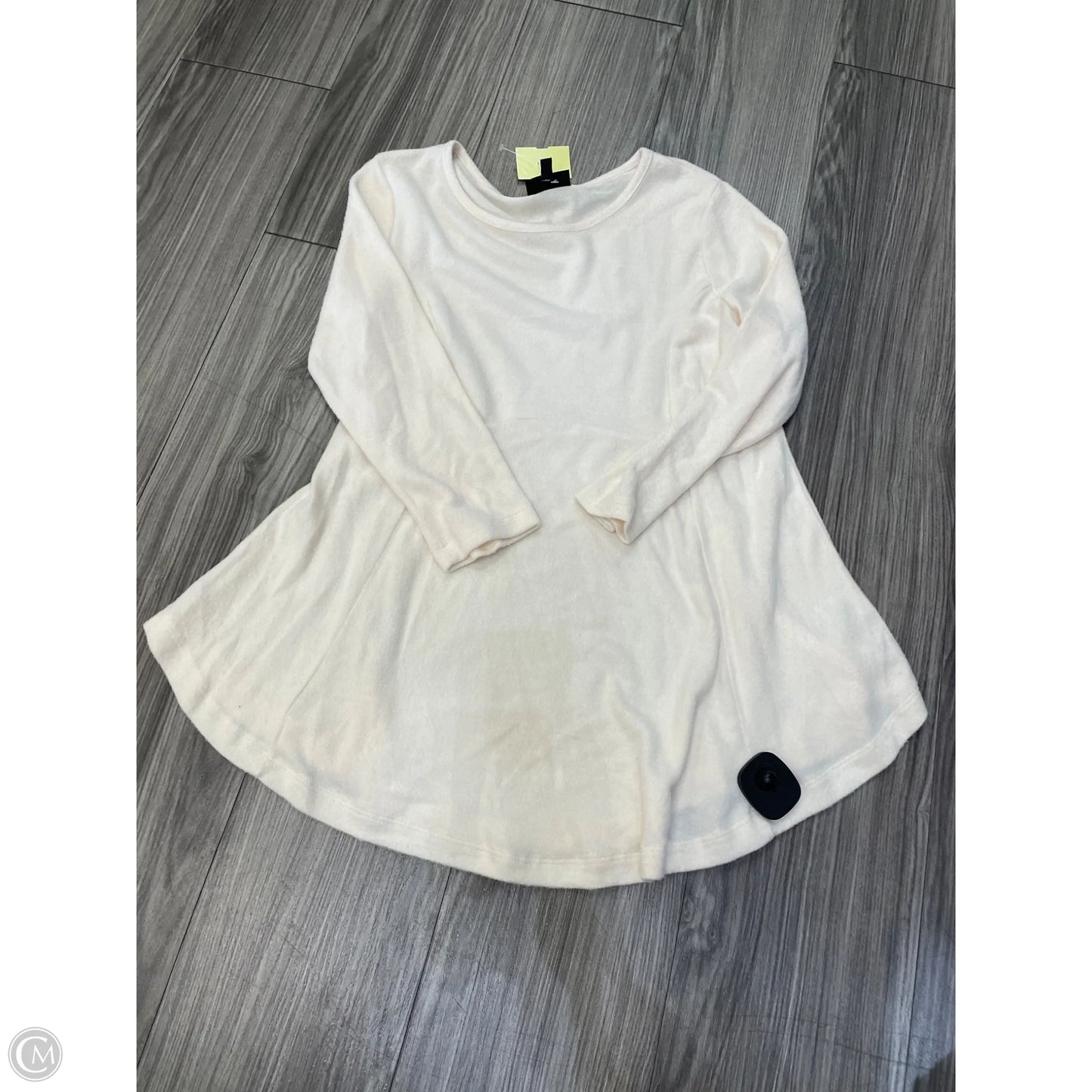 Top Long Sleeve By Bobeau In White, Size: S