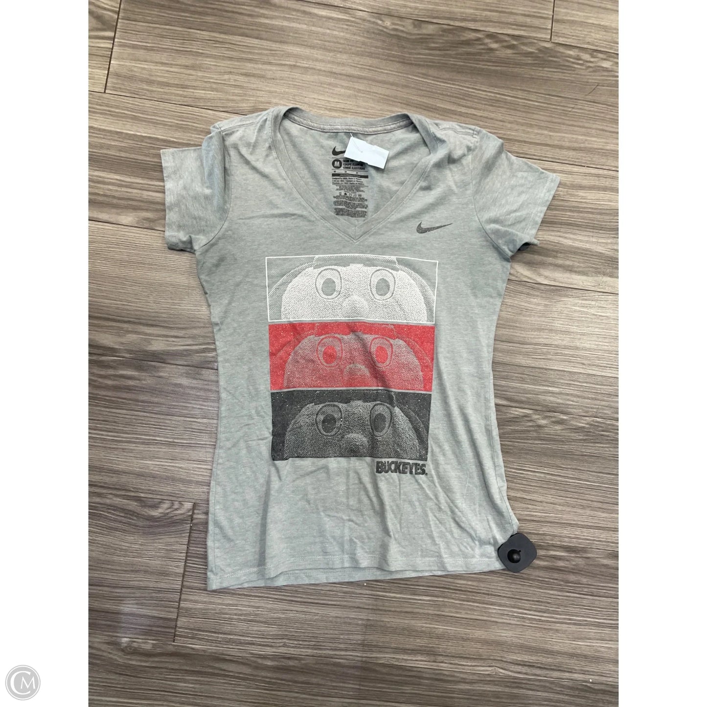 Athletic Top Short Sleeve By Nike In Grey, Size: M