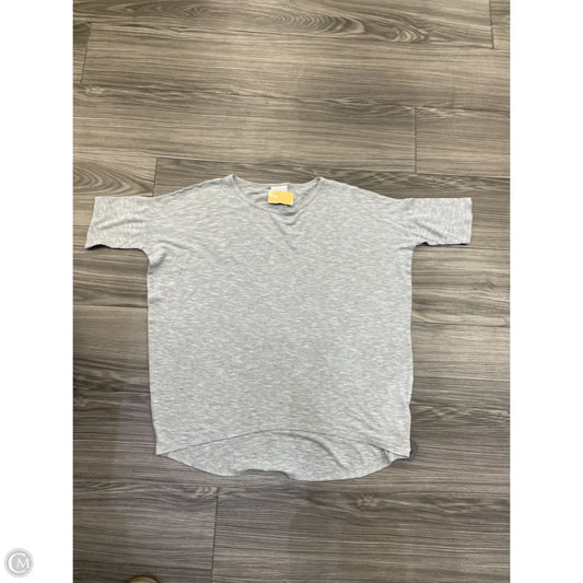 Top Short Sleeve By Lularoe In Grey, Size: Xxs