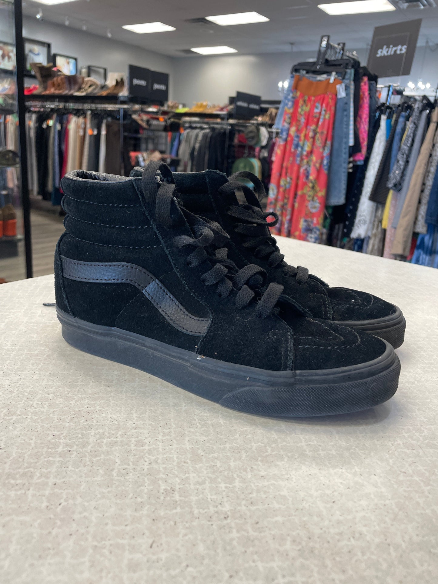 Shoes Sneakers By Vans In Black, Size: 5.5