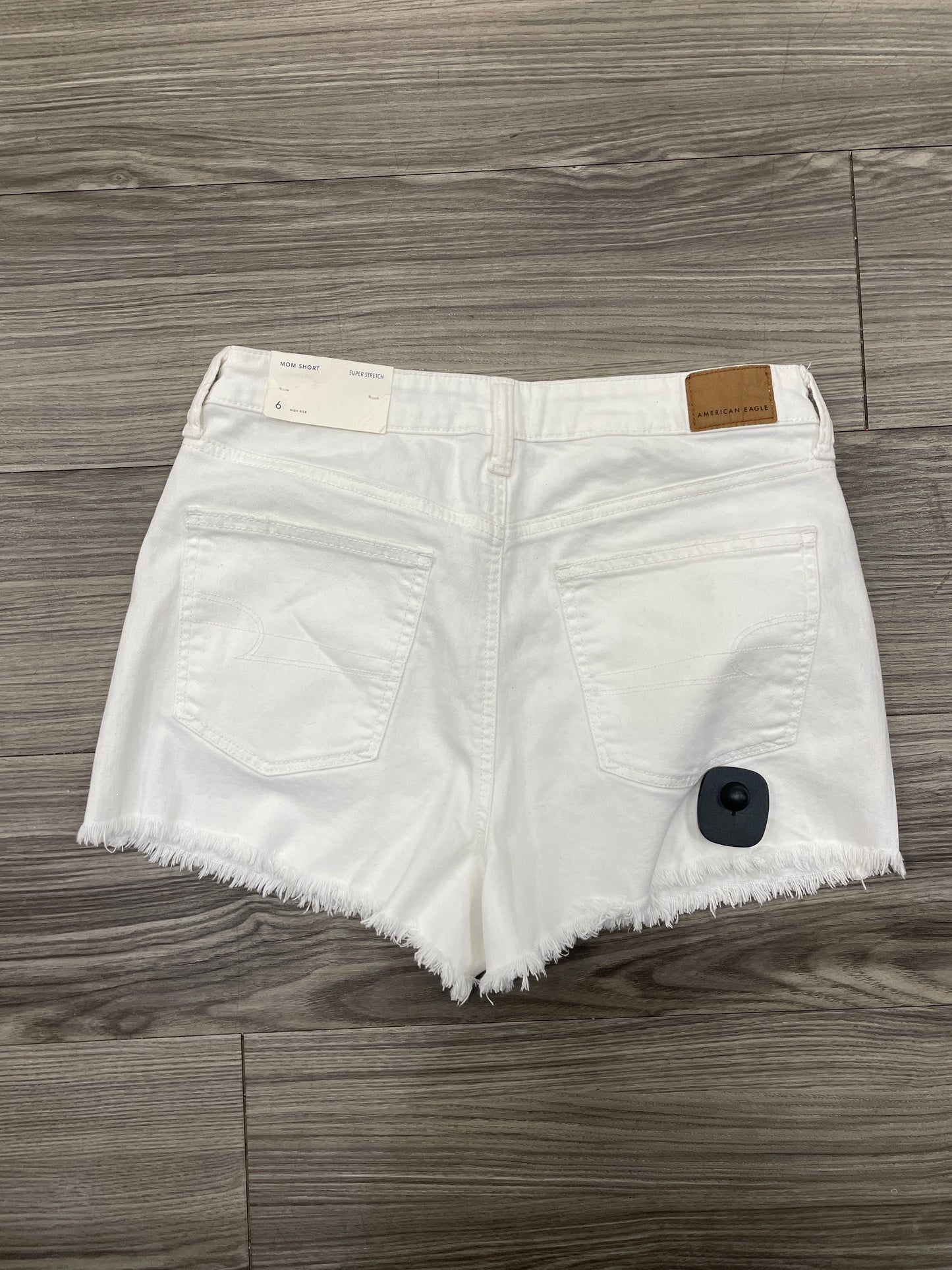 Shorts By American Eagle In White, Size: 6