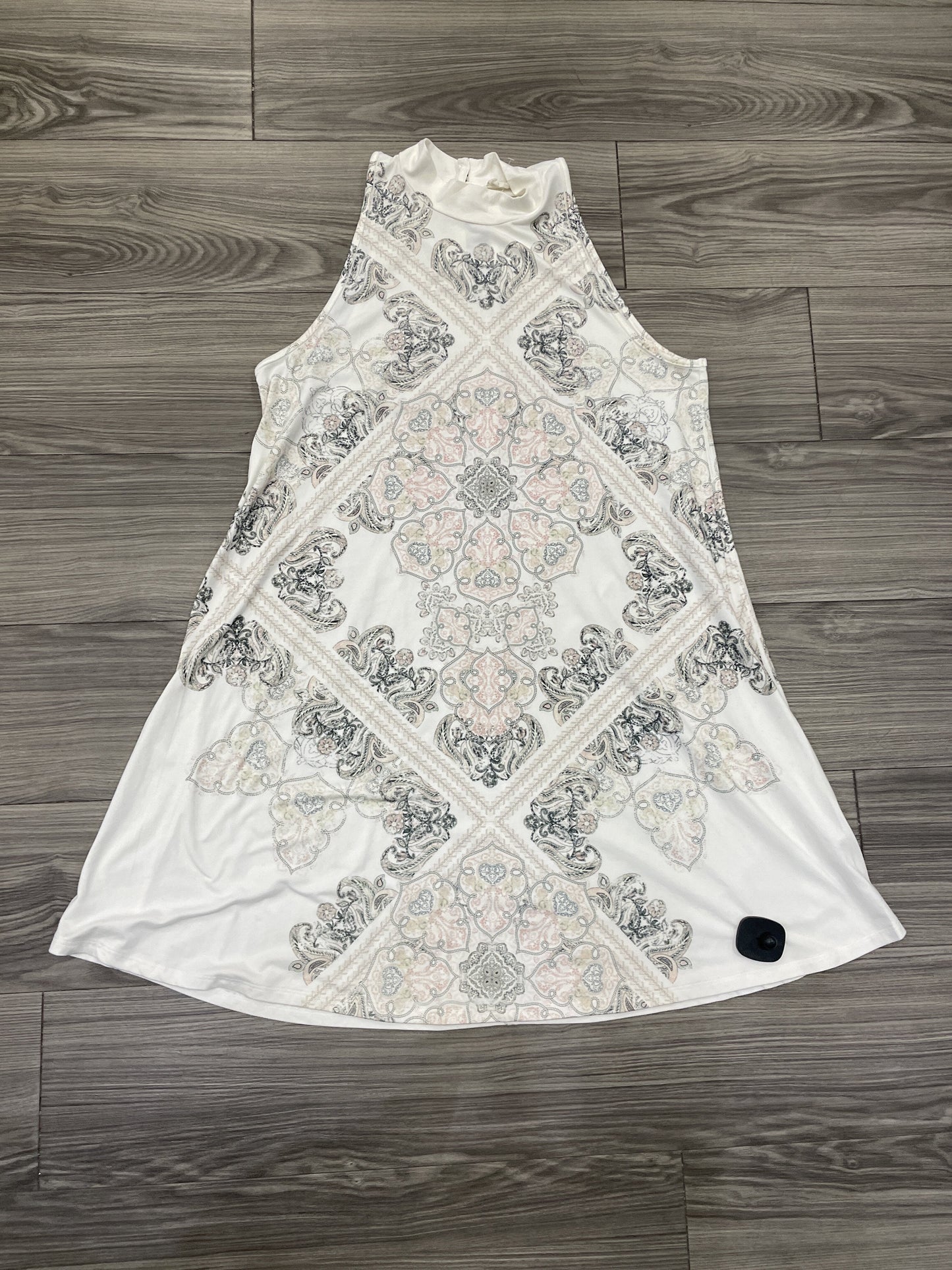 Dress Casual Short By Altard State  Size: S