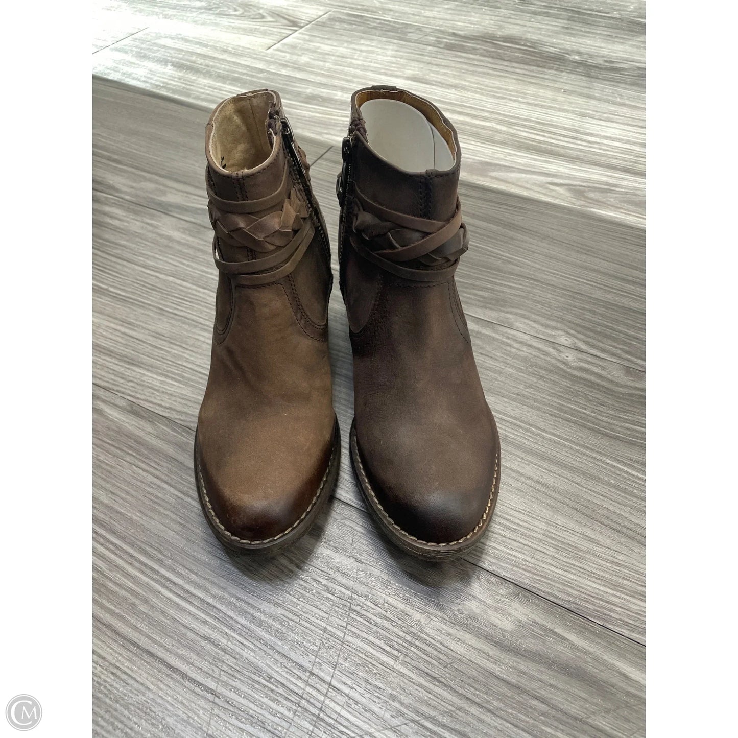 Boots Ankle Heels By Clothes Mentor In Brown, Size: 6.5