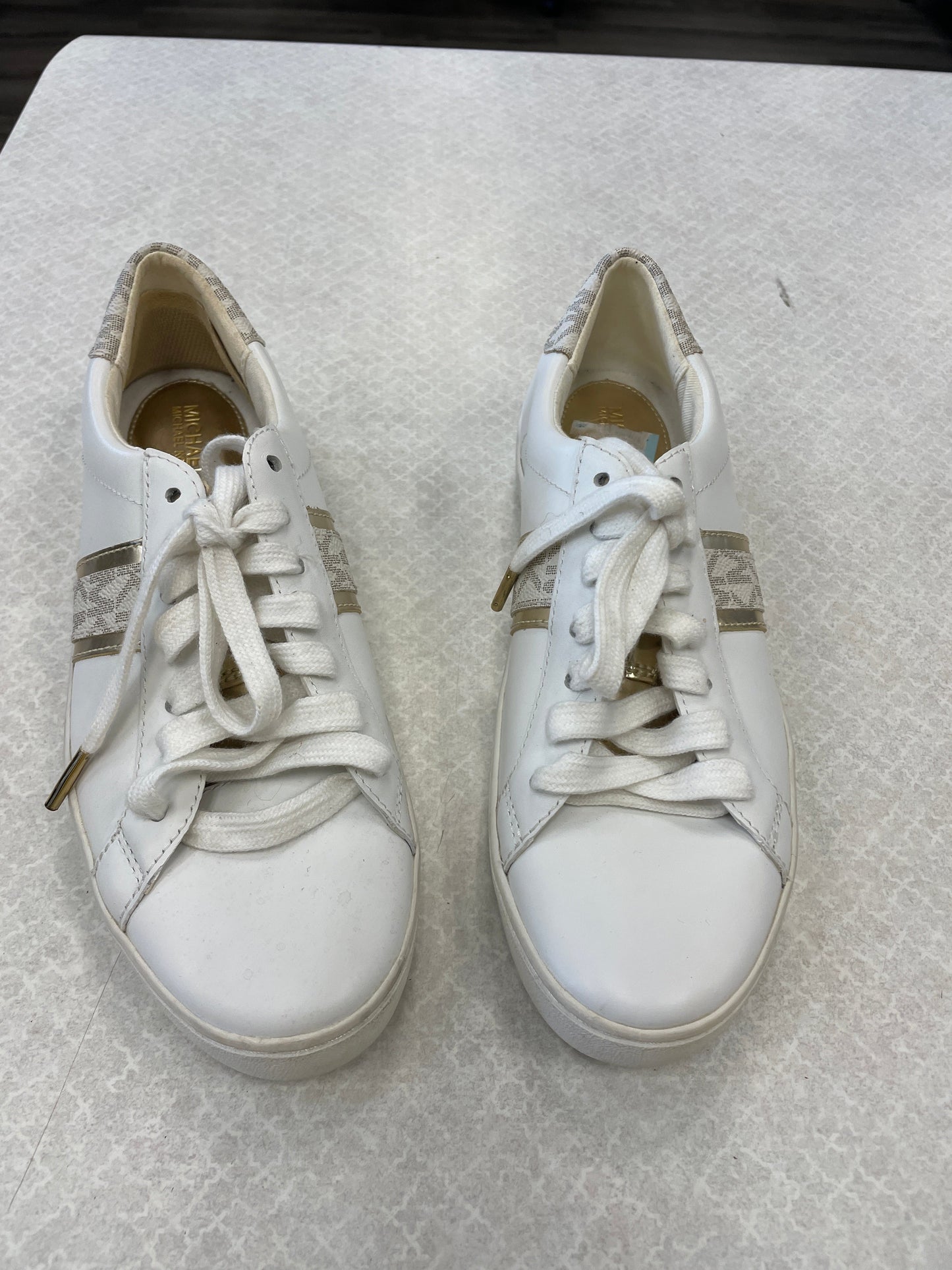 Shoes Sneakers By Michael Kors In White & Yellow, Size: 6