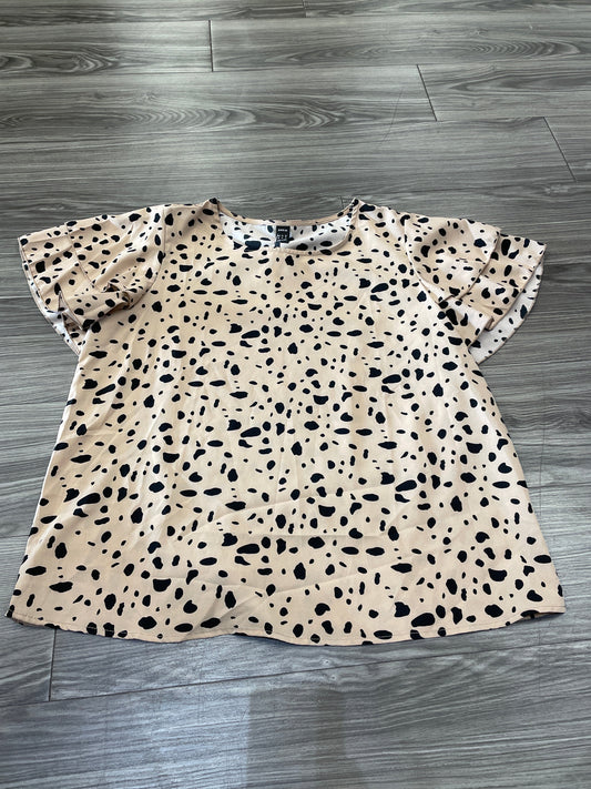 Top Short Sleeve By Shein In Animal Print, Size: Xl