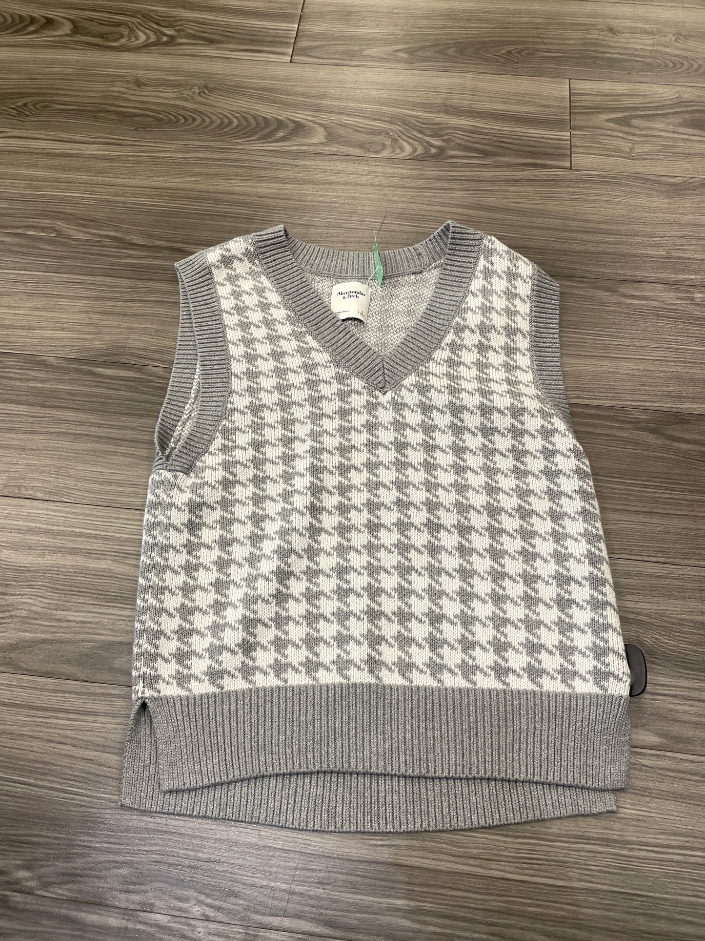 Vest Sweater By Abercrombie And Fitch In Grey & White, Size: S