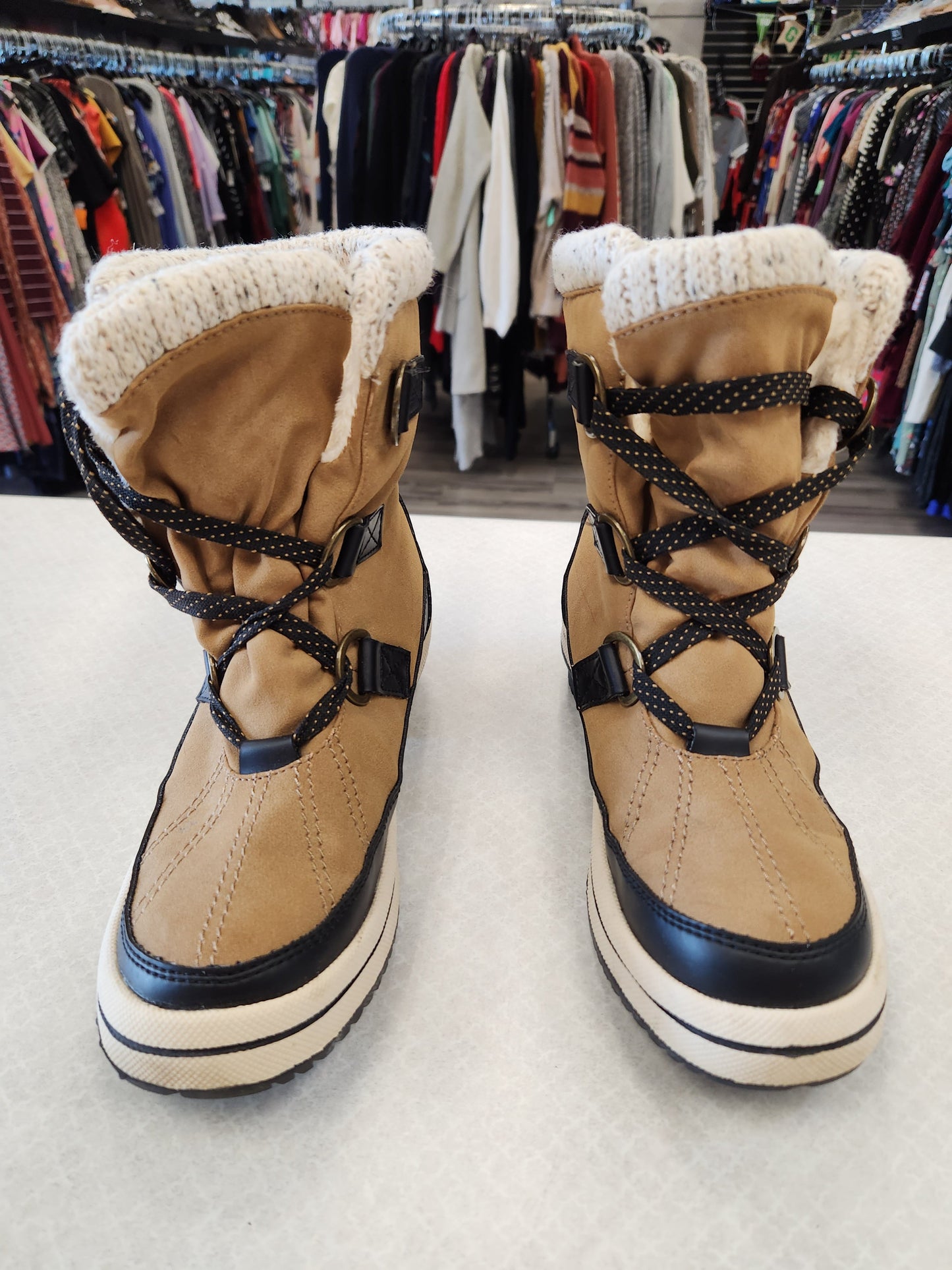 Boots Snow By Aldo In Brown, Size: 7