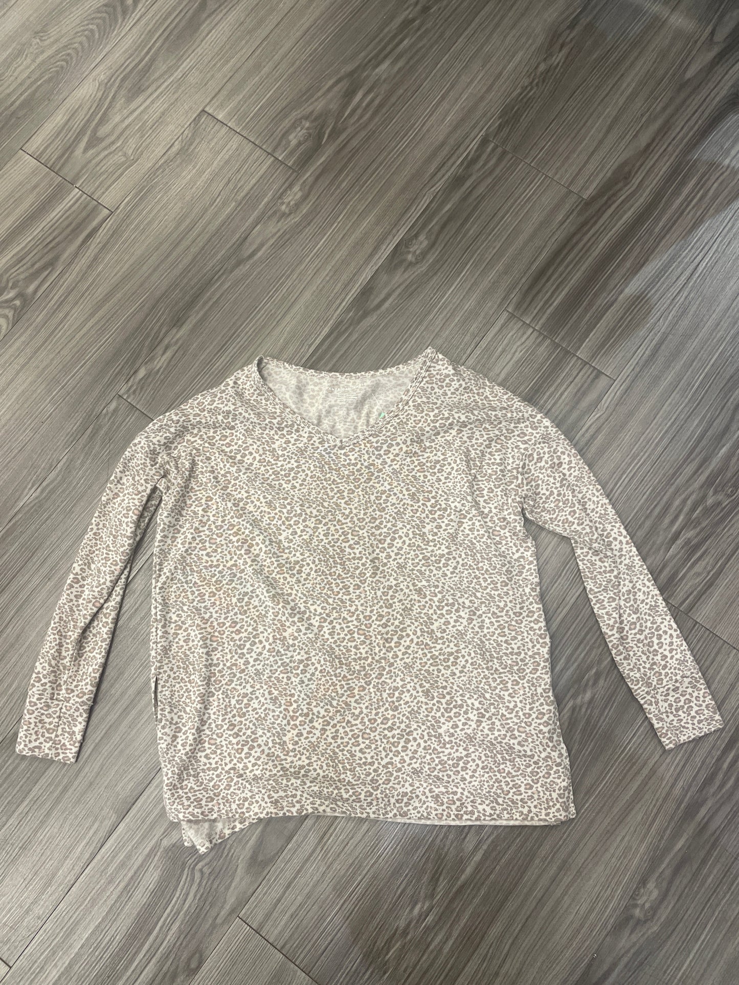 Top Long Sleeve By American Eagle In Animal Print, Size: Xxs