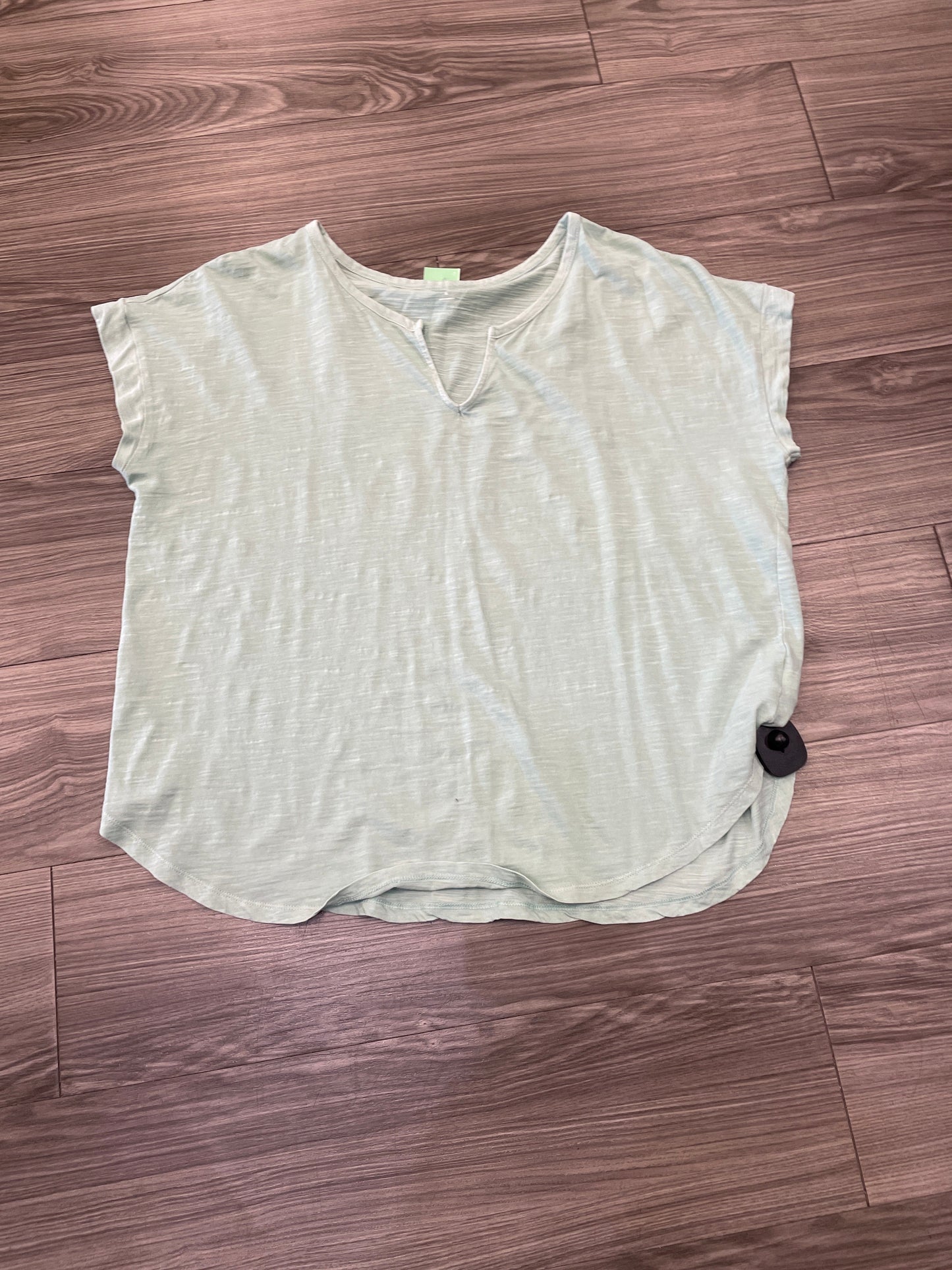 Top Short Sleeve By Old Navy In Green, Size: Xl