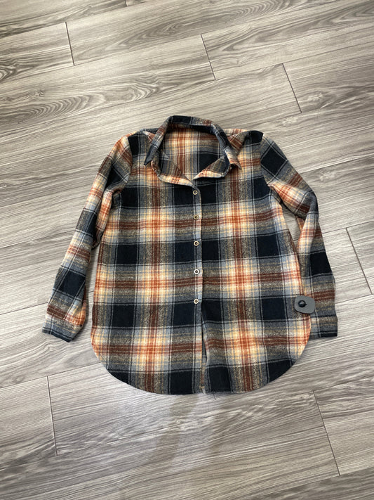 Jacket Shirt By Clothes Mentor In Plaid Pattern, Size: S