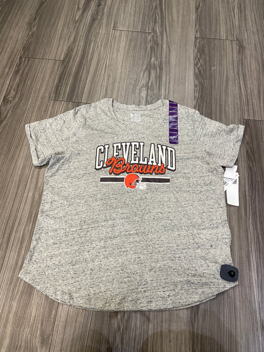 Top Short Sleeve By Nfl In Grey, Size: 2x