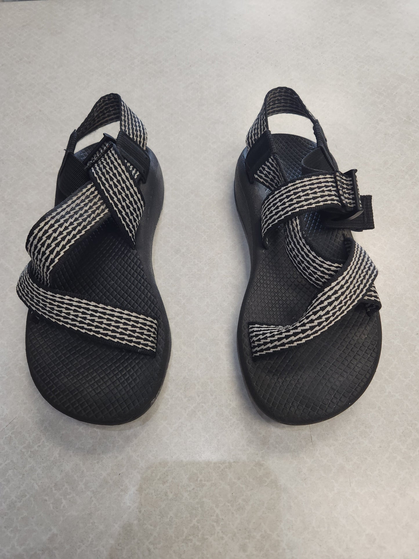 Black Sandals Flats Chacos, Size 8