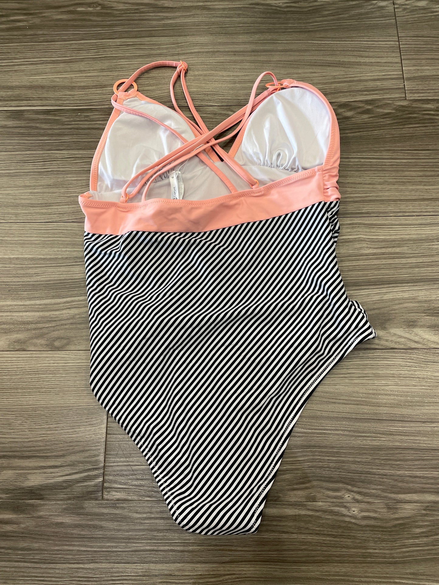 Striped Pattern Swimsuit Cupshe, Size Xl