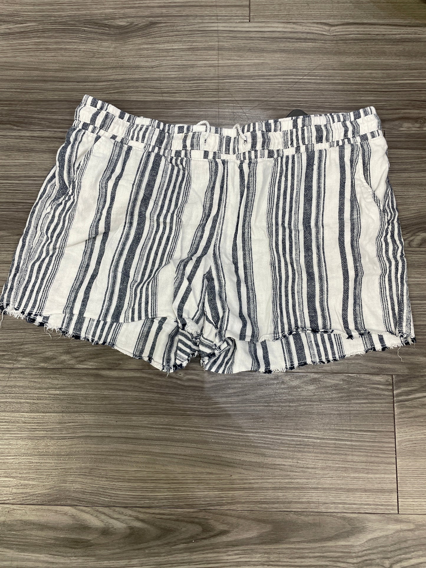 Striped Pattern Shorts Time And Tru, Size 12