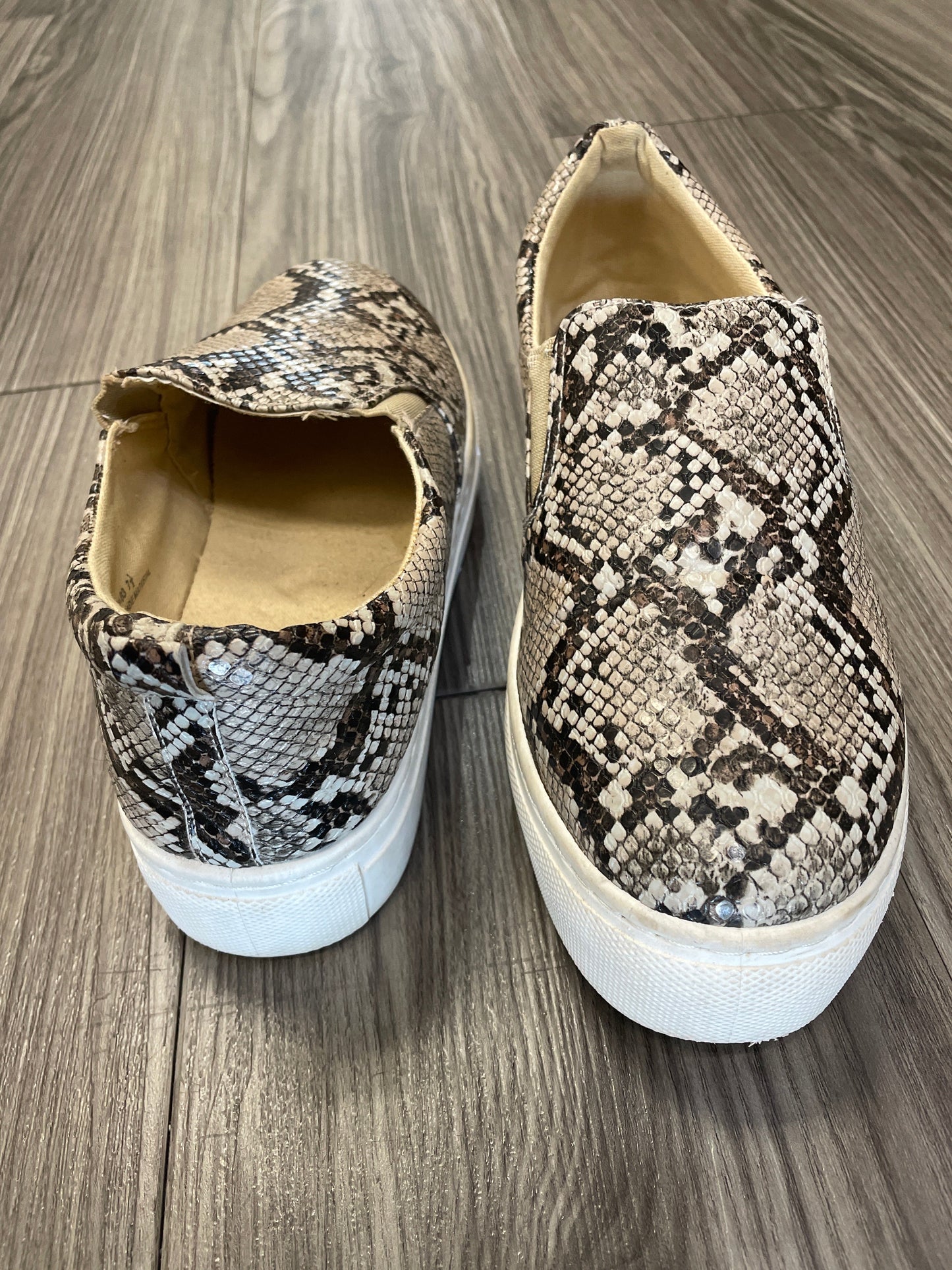 Animal Print Shoes Sneakers Platform Bamboo, Size 7.5