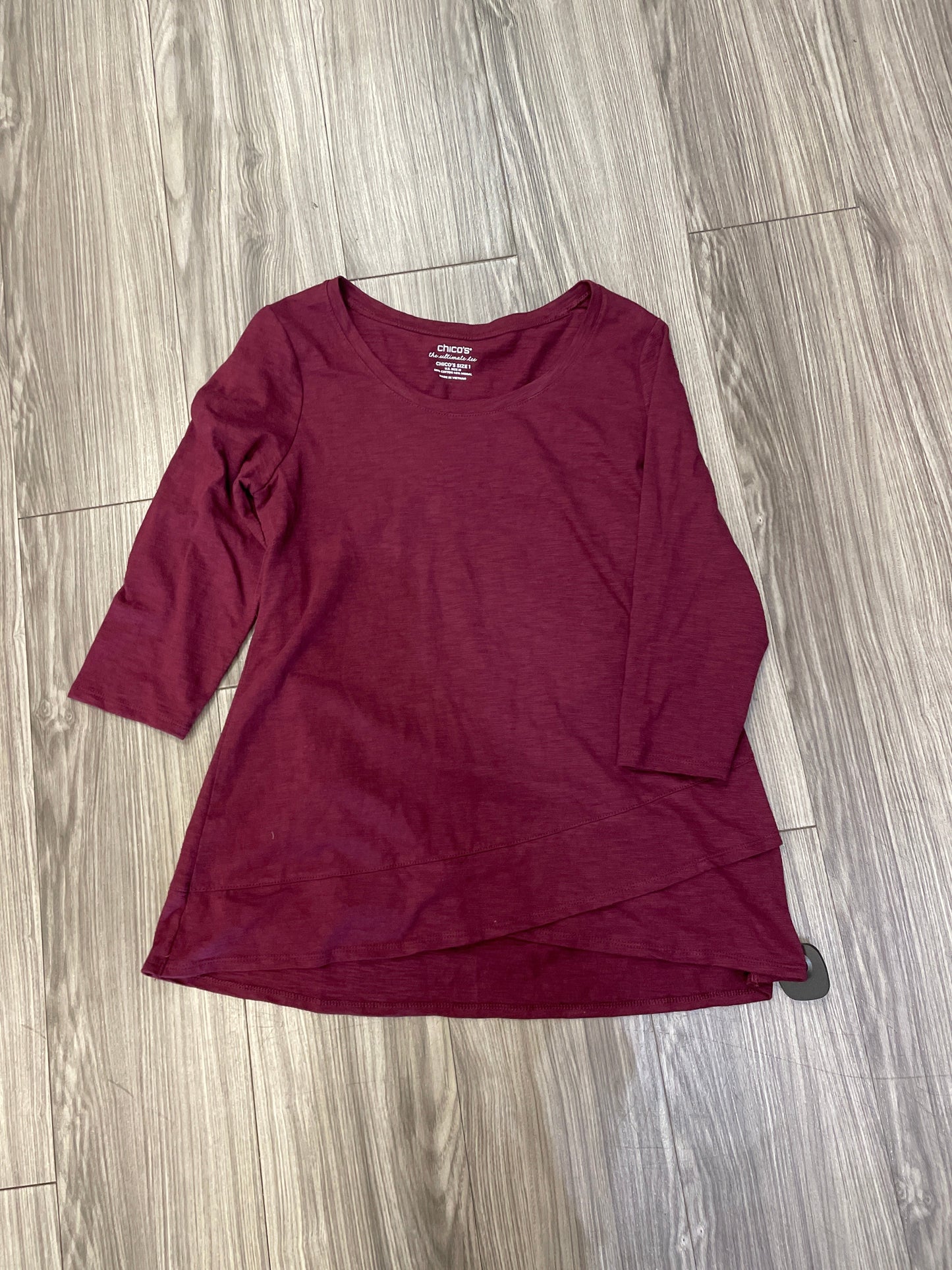 Red Top 3/4 Sleeve Chicos, Size M