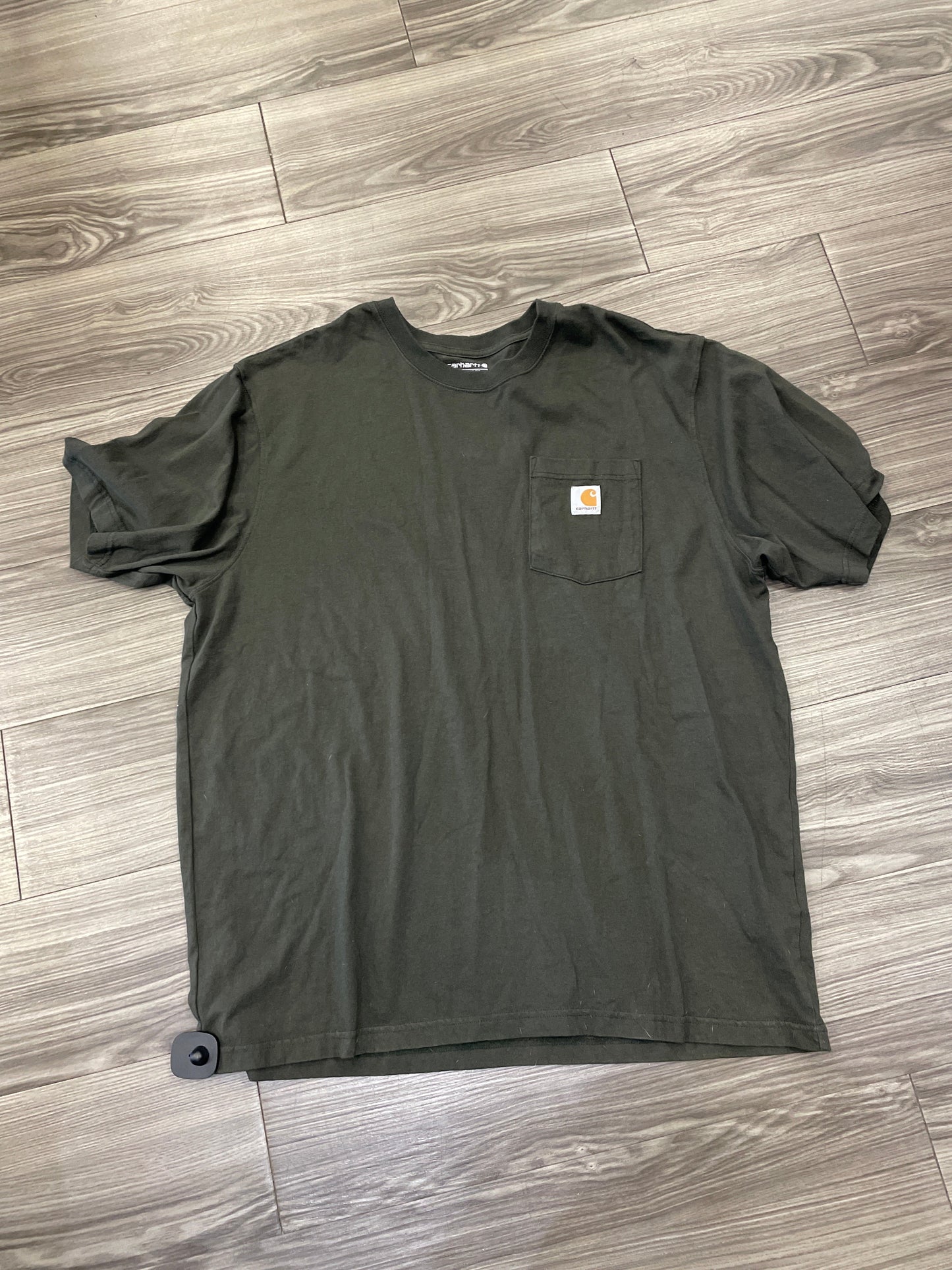 Top Short Sleeve By Carhartt In Green, Size: Xl