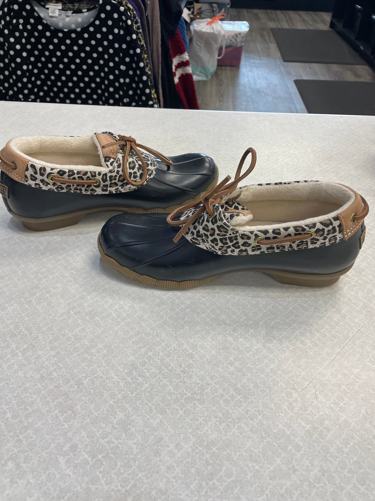 Shoes Sneakers By Sperry In Animal Print, Size: 7