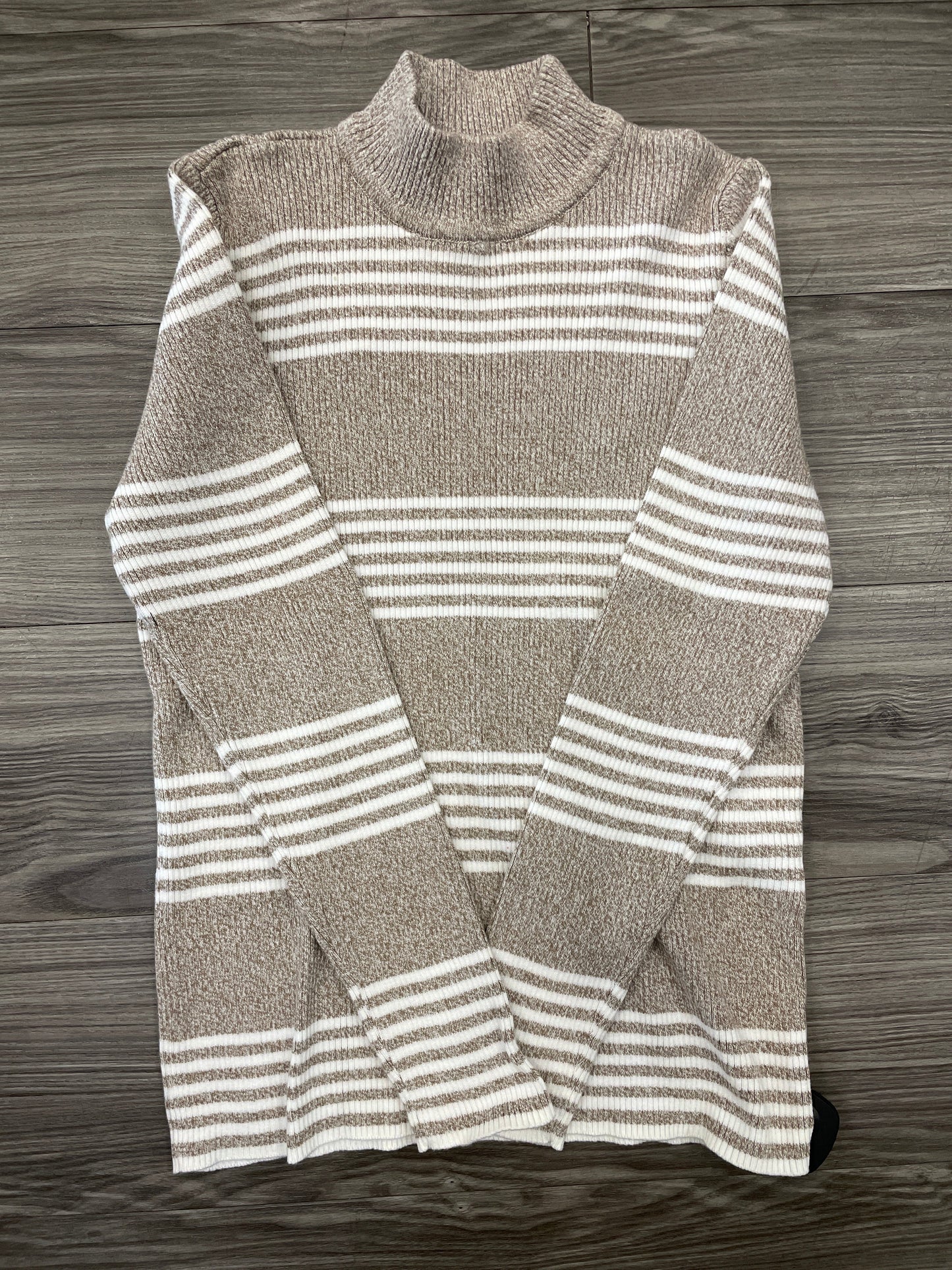 Sweater By Karen Scott In Tan, Size: M