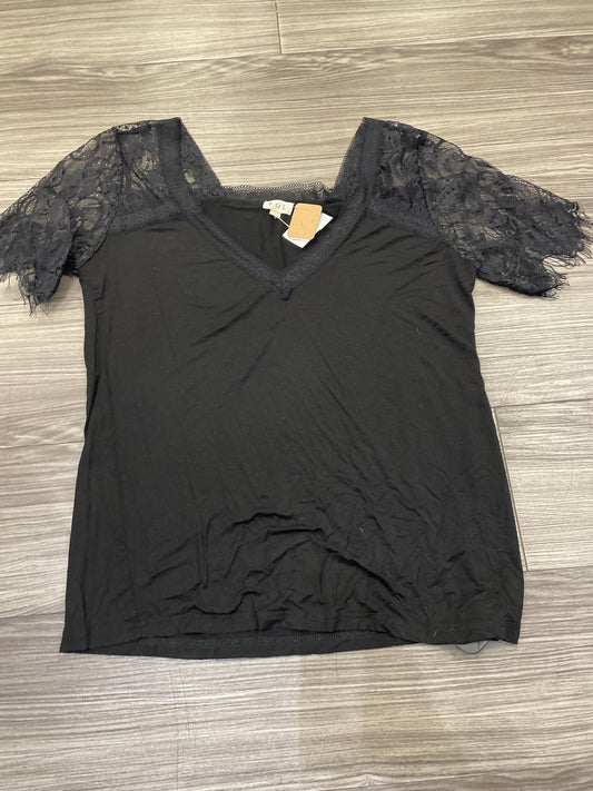 Top Short Sleeve By Pol In Black, Size: L