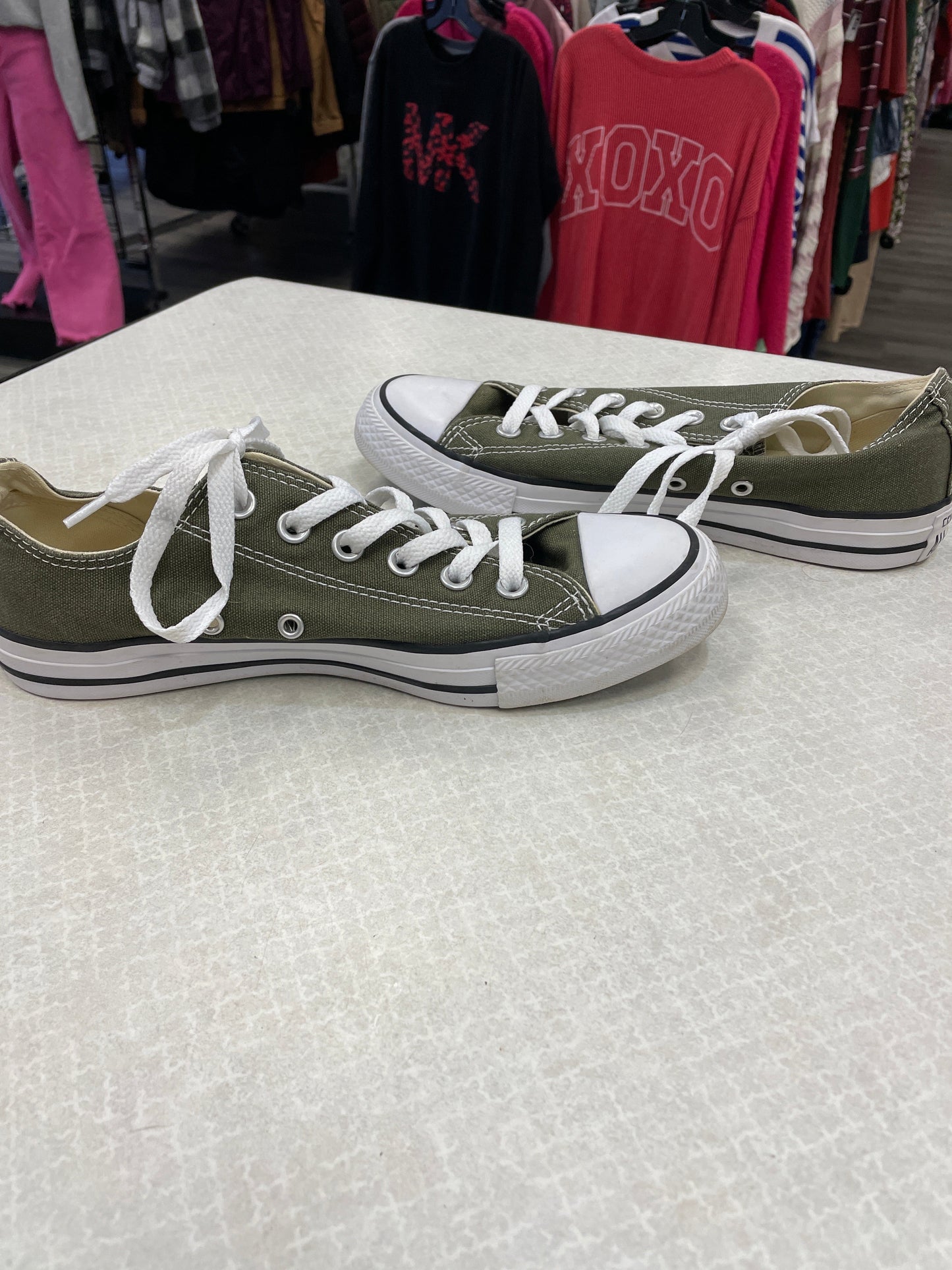 Shoes Sneakers By Converse In Green, Size: 8