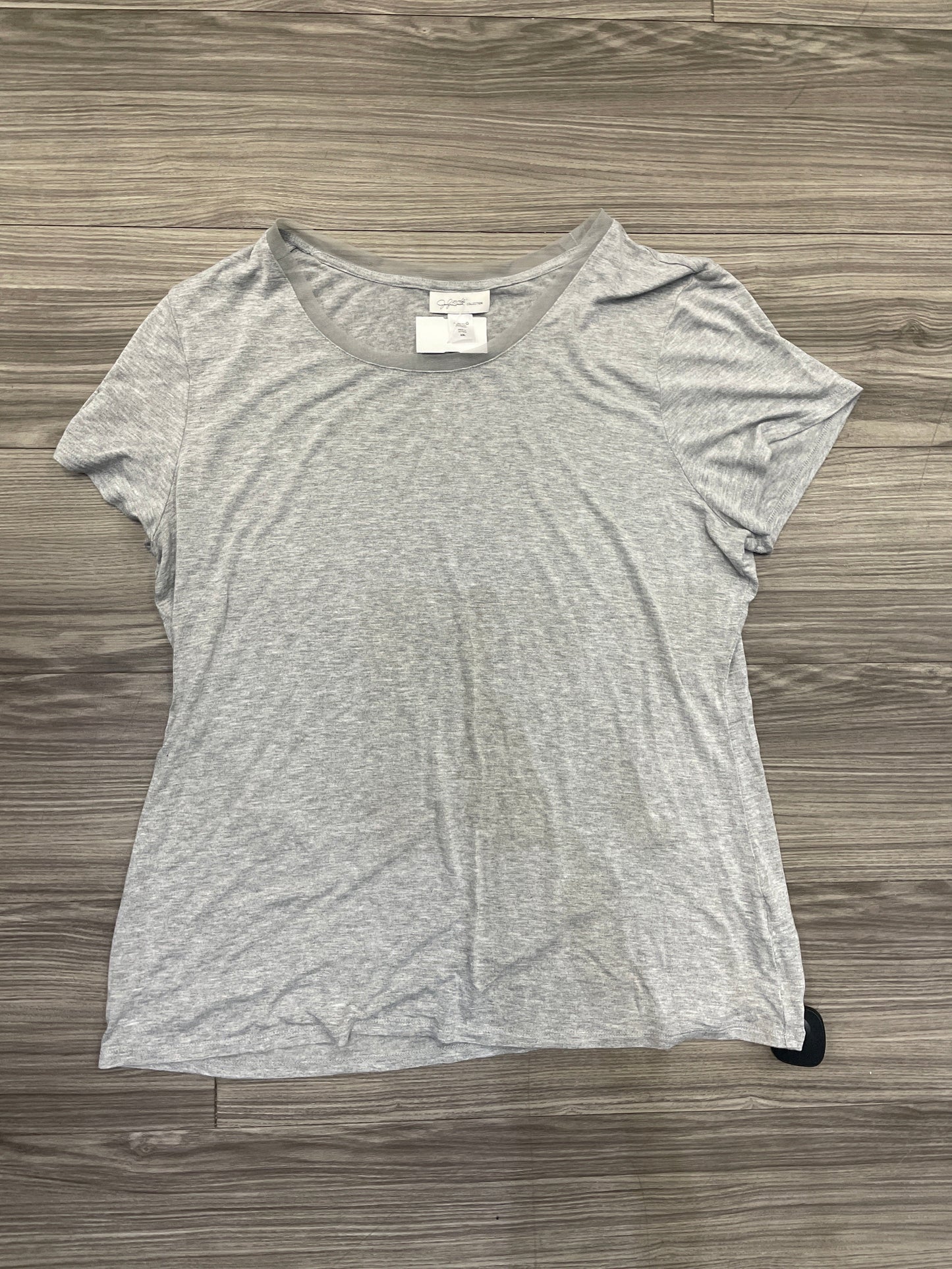 Top Short Sleeve By Clothes Mentor In Grey, Size: 2x