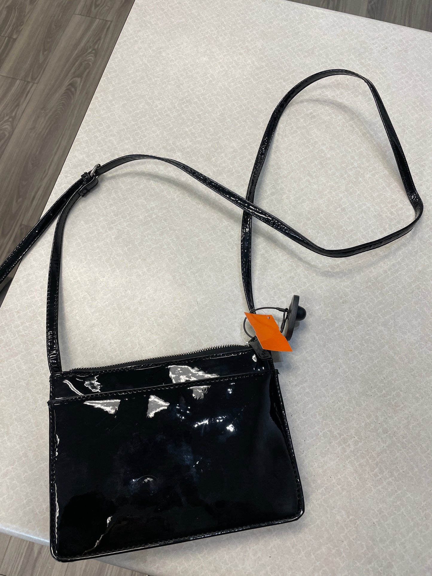 Crossbody By Clothes Mentor  Size: Small