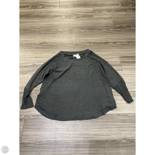 Top Long Sleeve By Maurices In Grey, Size: 1x