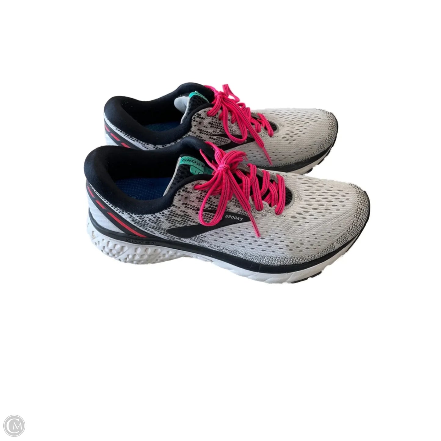 Shoes Athletic By Brooks In White, Size: 7.5