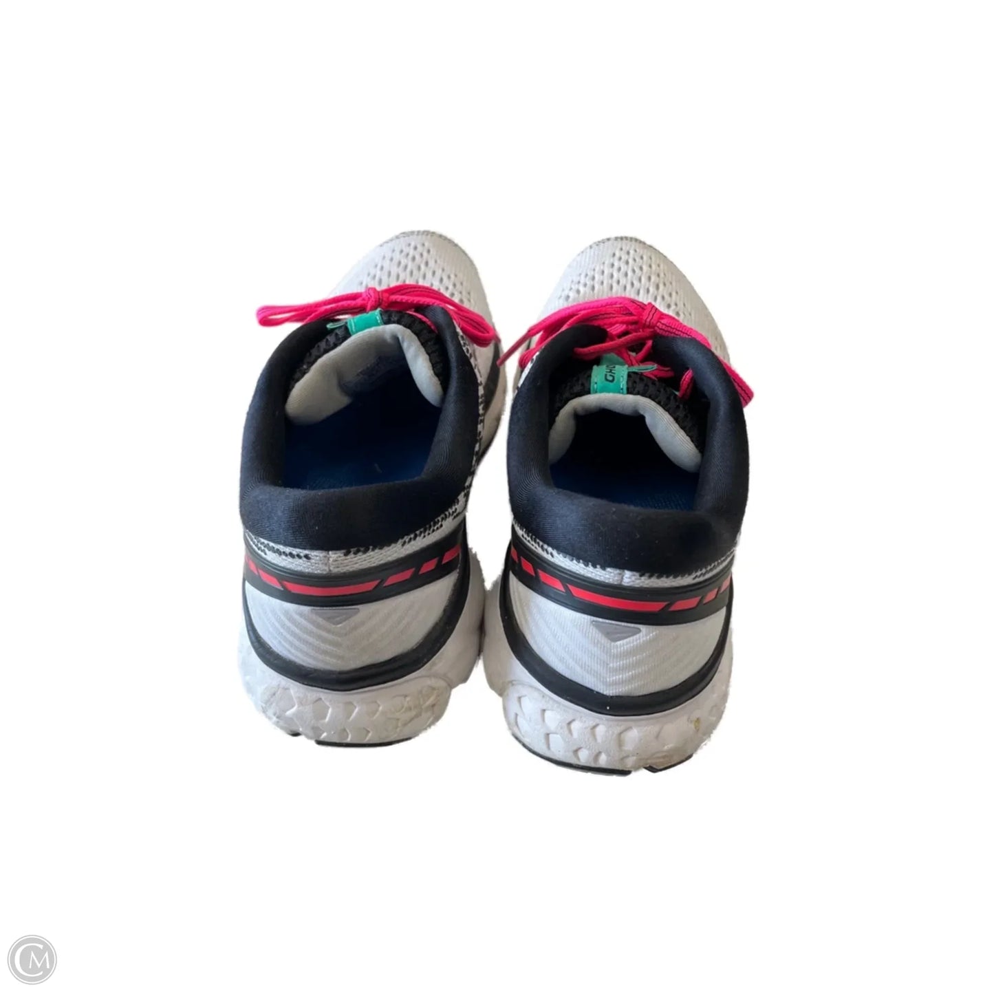 Shoes Athletic By Brooks In White, Size: 7.5