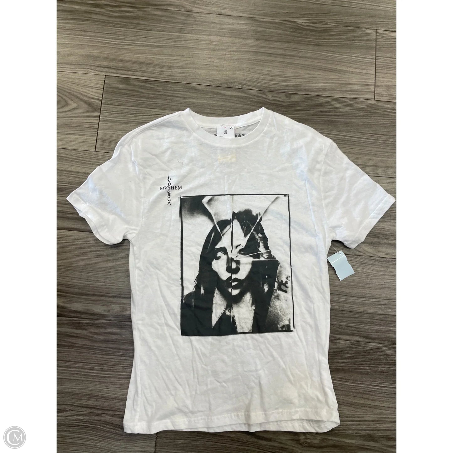 Top Short Sleeve By Clothes Mentor In White, Size: Xs