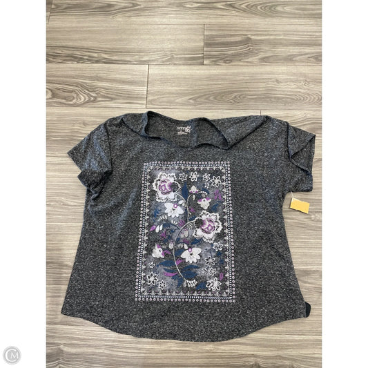 Top Short Sleeve By Terra & Sky In Grey, Size: 2x
