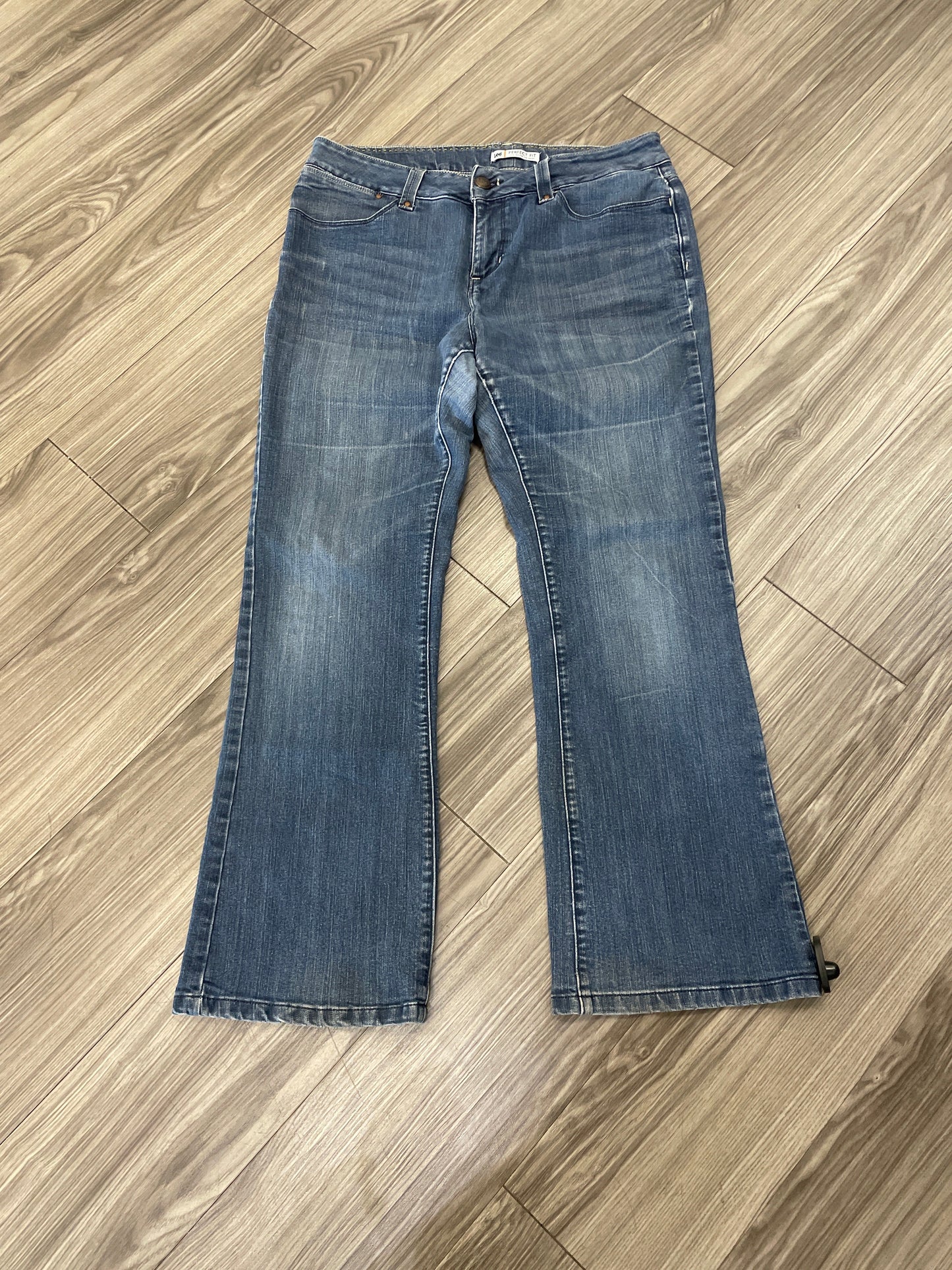 Jeans Boot Cut By Lee In Blue, Size: 16