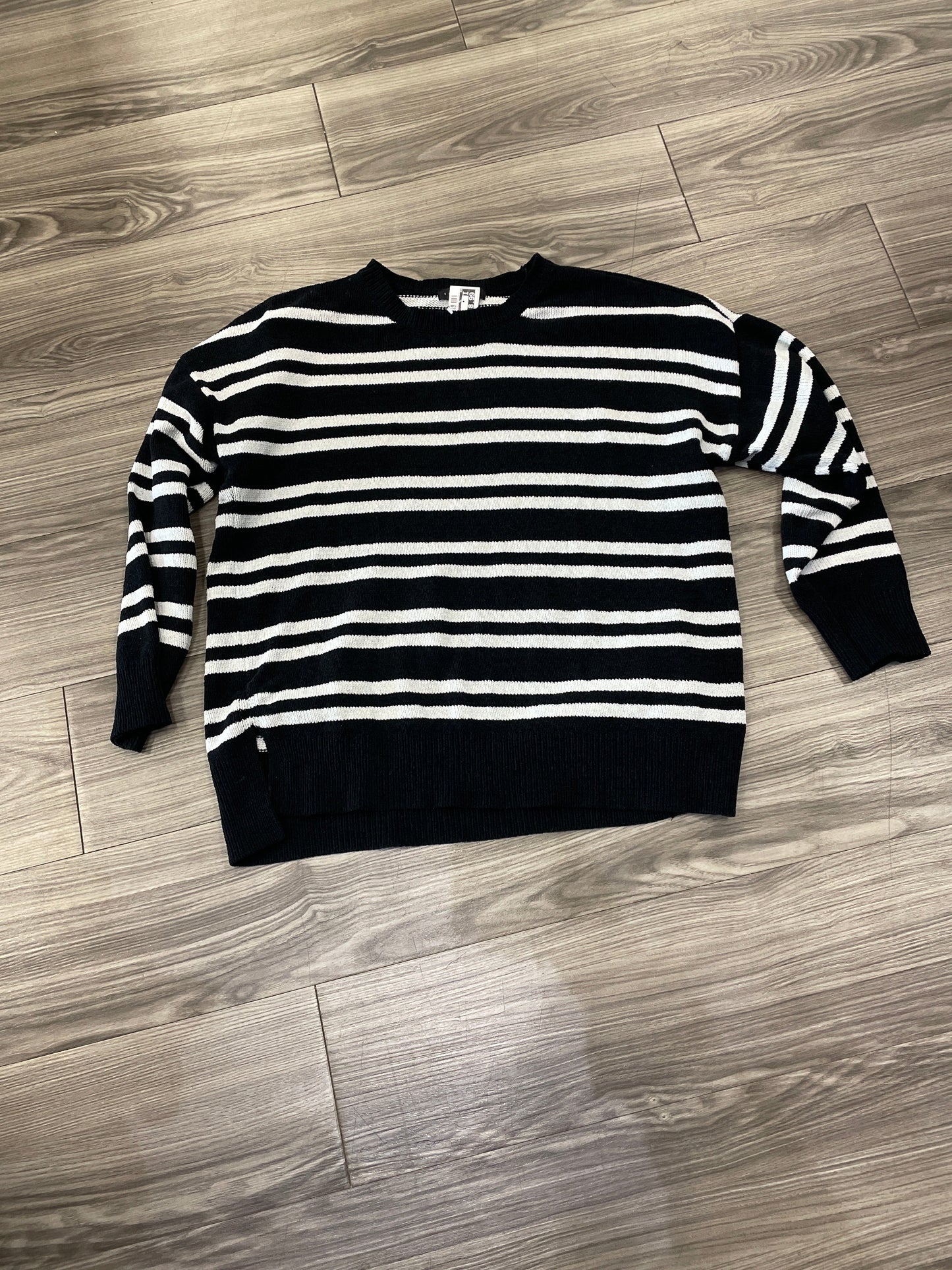 Sweater By Sanctuary In Striped Pattern, Size: M