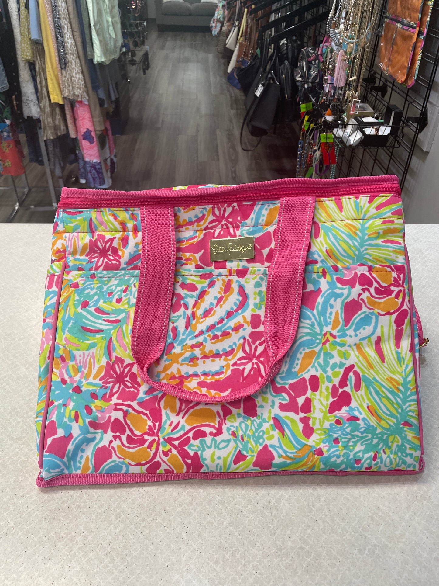 Handbag By Lilly Pulitzer, Size: Medium