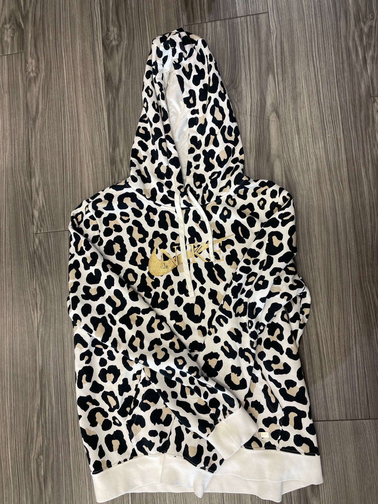 Sweatshirt Hoodie By Nike In Animal Print, Size: M