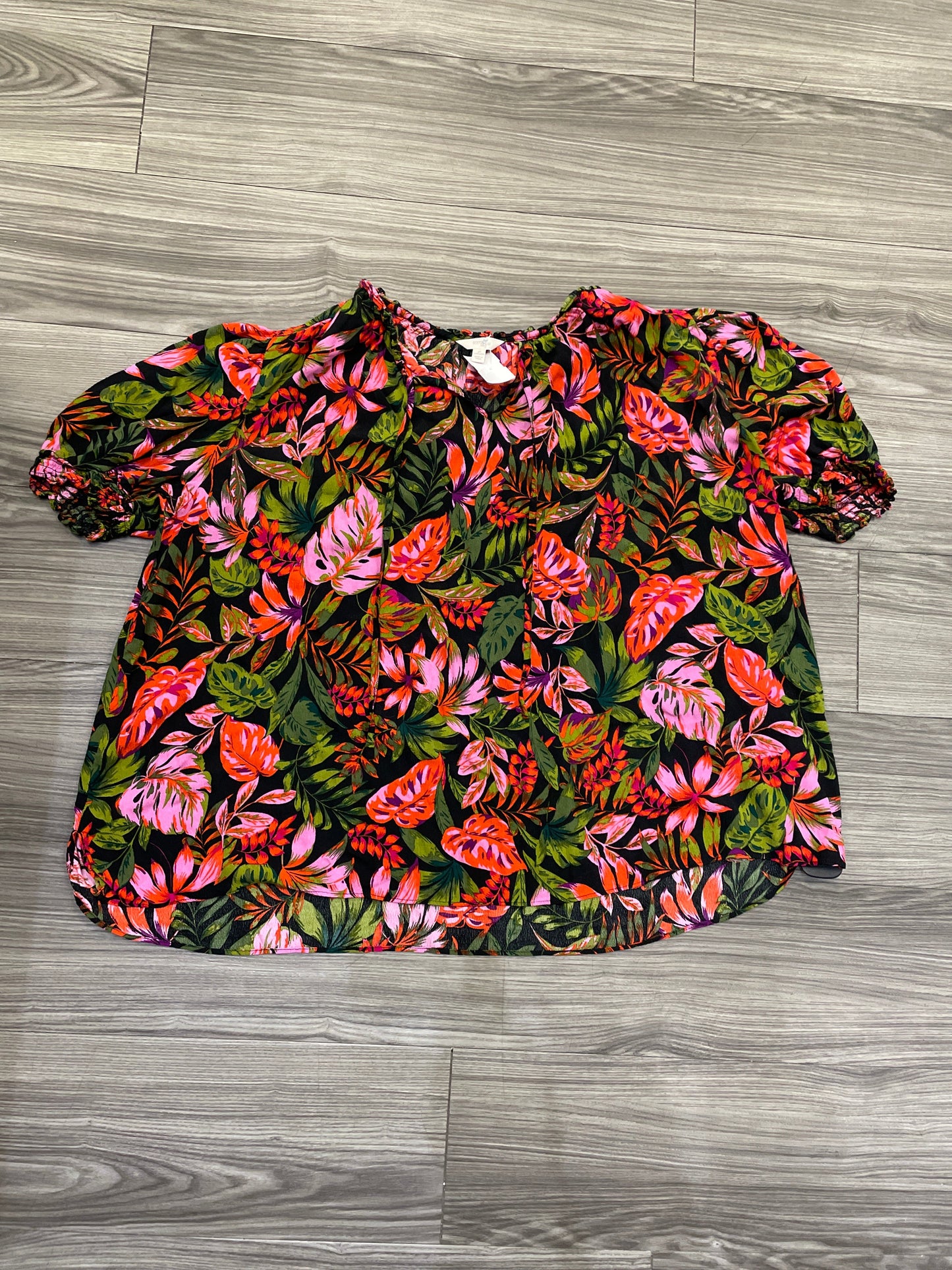 Top Short Sleeve By Terra & Sky In Multi-colored, Size: 3x