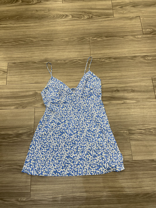 Dress Casual Midi By Zara  Size: L