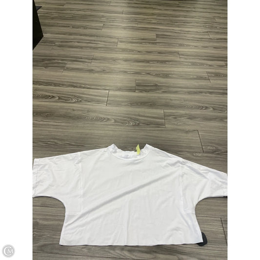 Top Short Sleeve By Clothes Mentor In White, Size: M