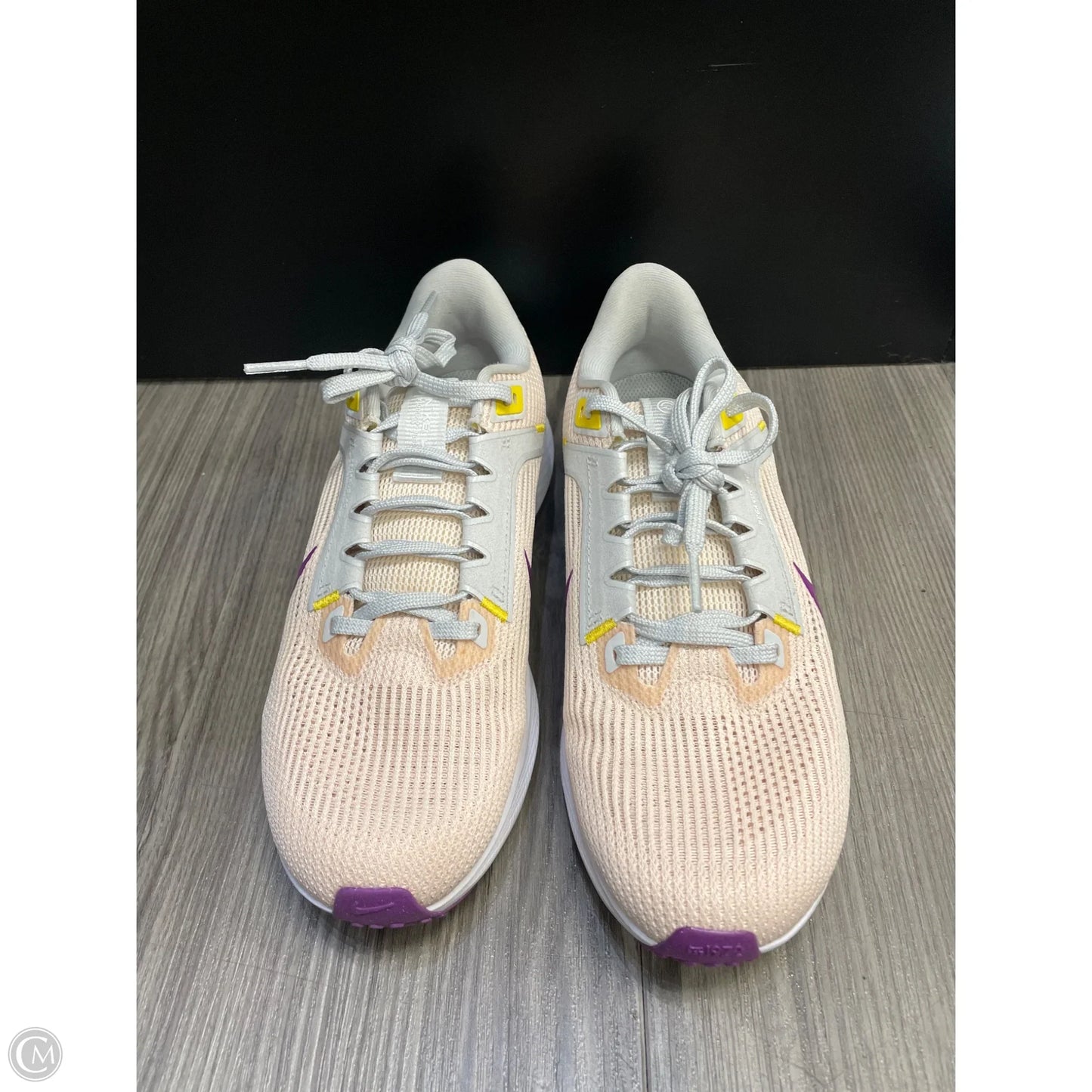 Shoes Athletic By Nike In Grey, Size: 7.5