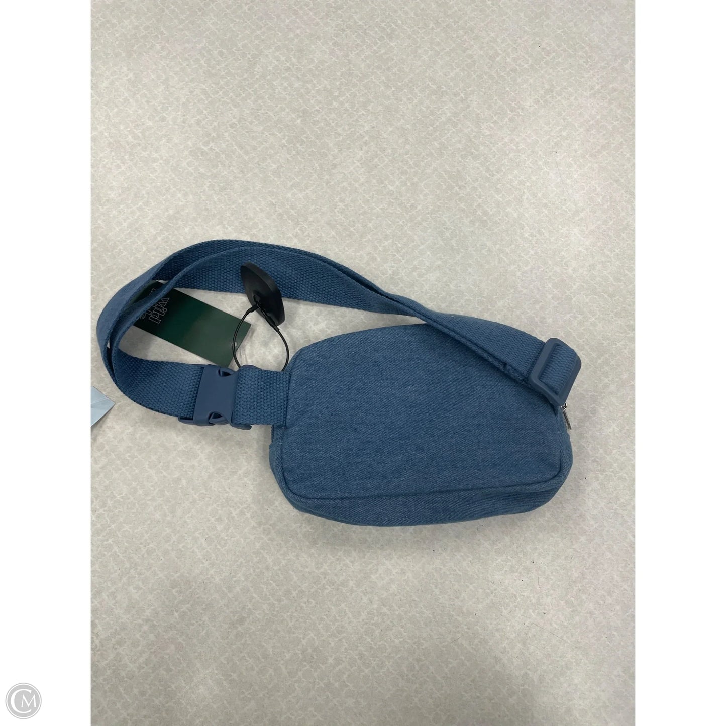 Belt Bag By Wild Fable, Size: Medium