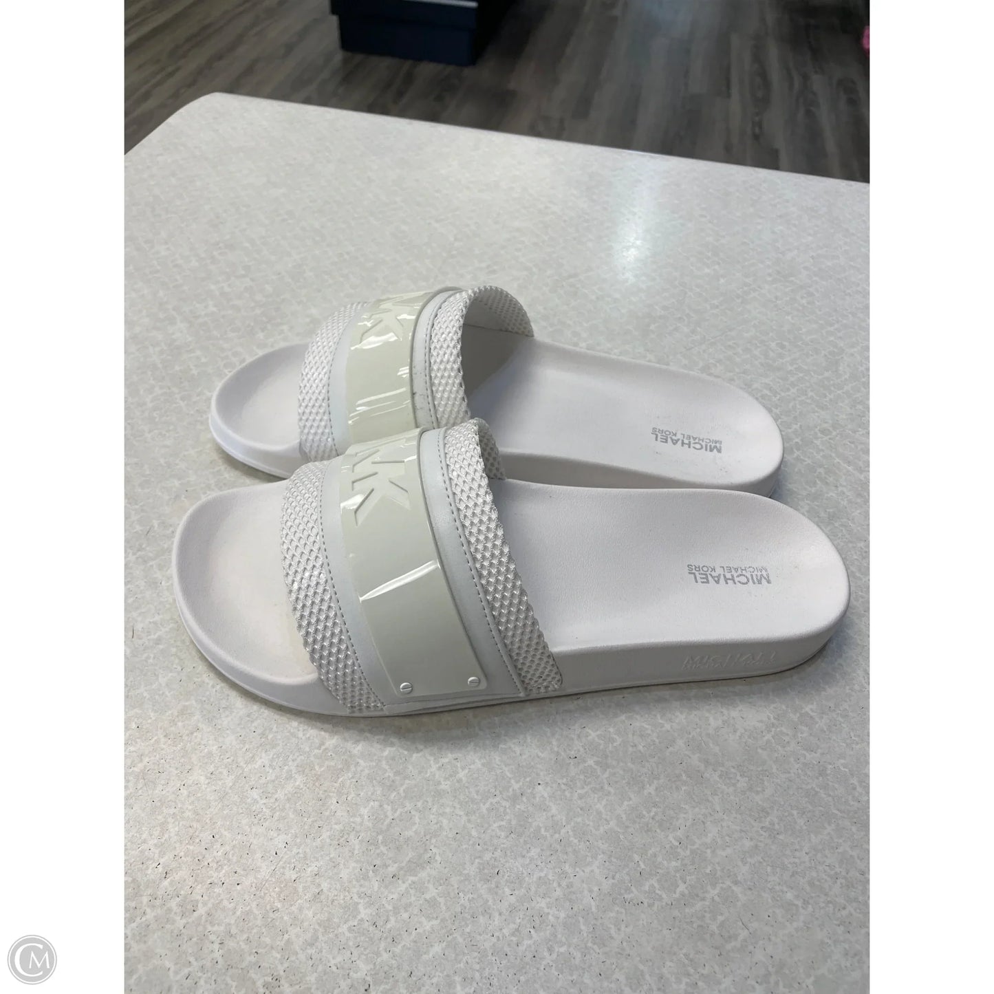 Shoes Designer By Michael Kors In White, Size: 9
