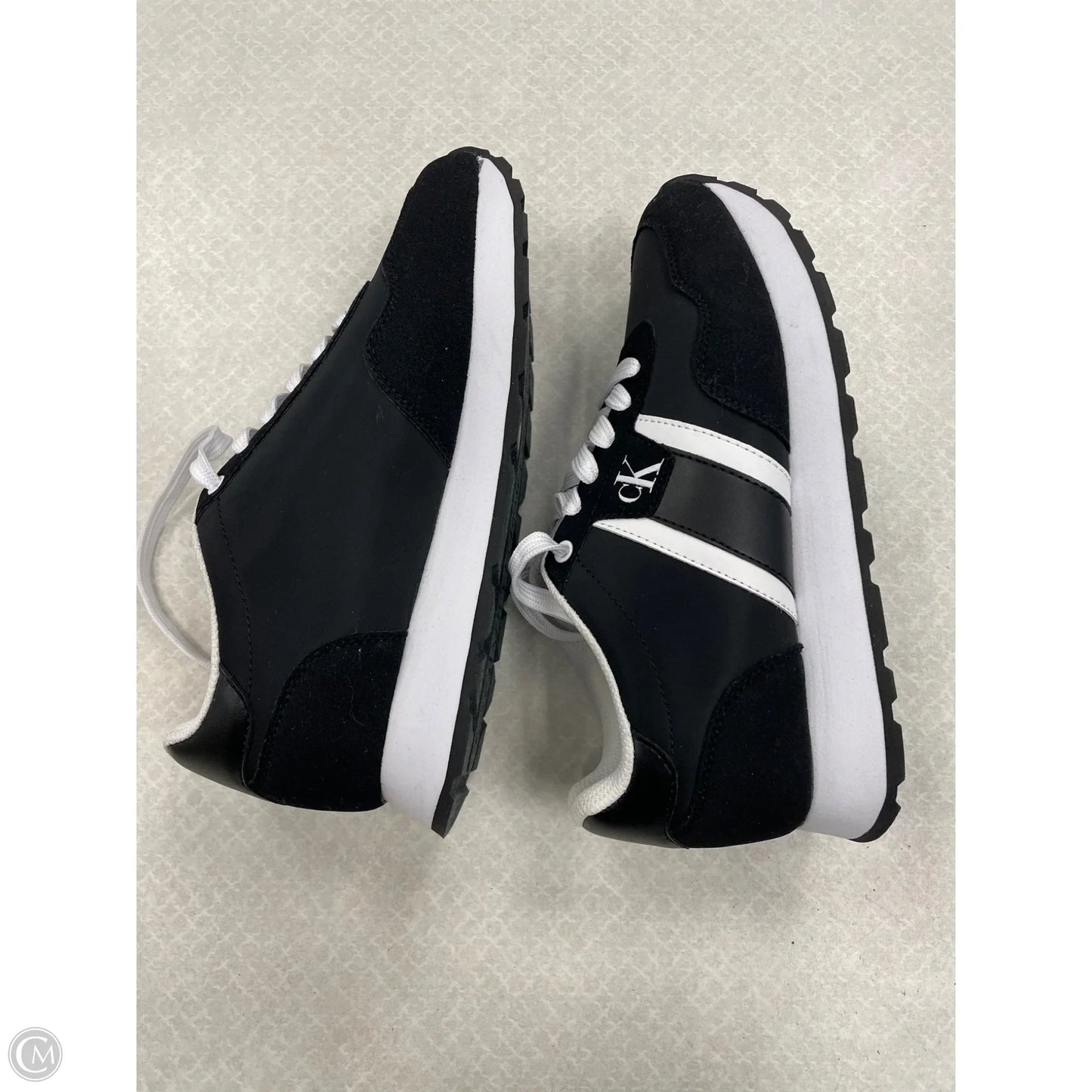 Shoes Sneakers By Calvin Klein In Black, Size: 8.5