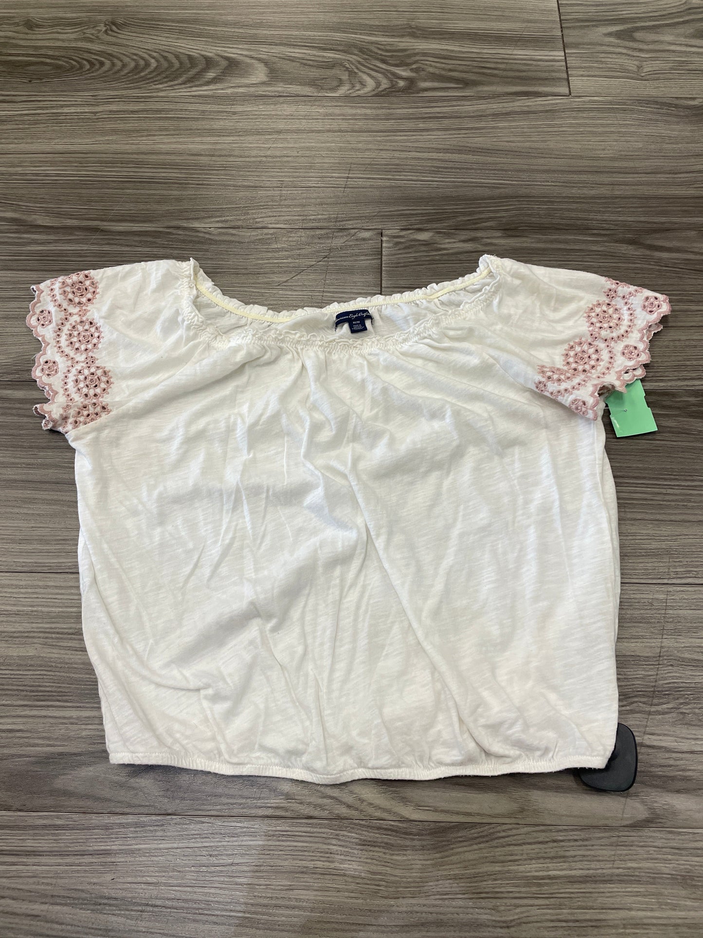 White Top Short Sleeve American Eagle, Size M