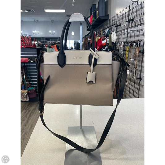 Handbag By Nine West, Size: Medium
