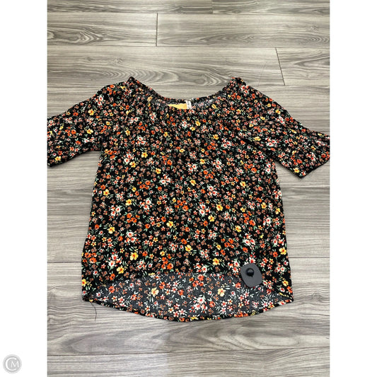 Top Short Sleeve By Clothes Mentor In Floral Print, Size: L